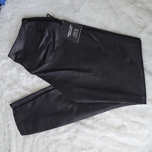 Simply Vera Vera Wang High Rise faux leather leggings - Picture 2 of 6
